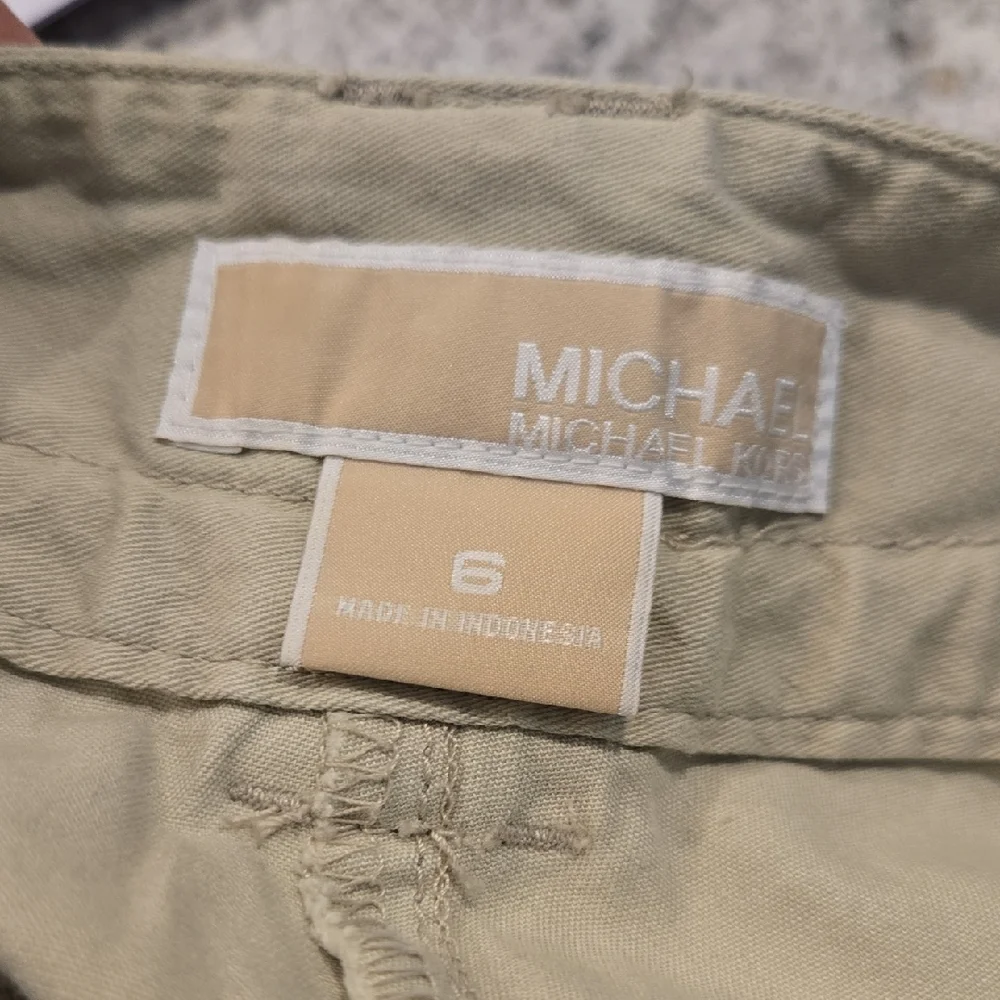 Michael Kors Women's Tan Cargo Shorts
